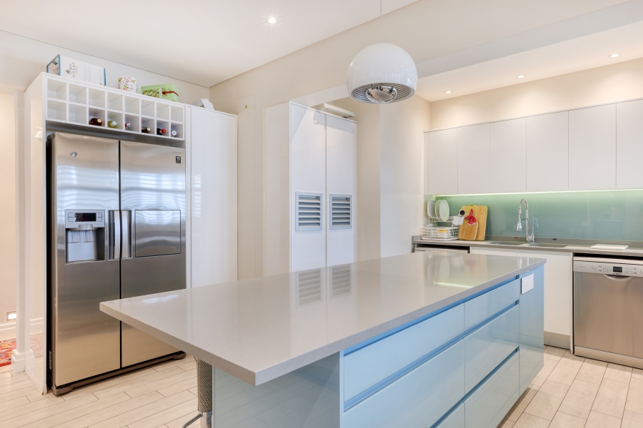 3 Bedroom Property for Sale in Sea Point Western Cape